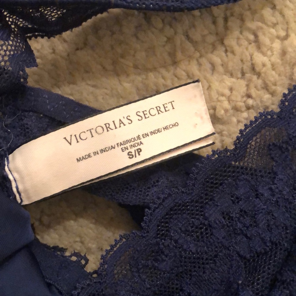 Vs bra - Picture 2 of 2